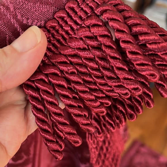 ❤️3/$15❤️Table Runner and Place Mats - Picture 4 of 6